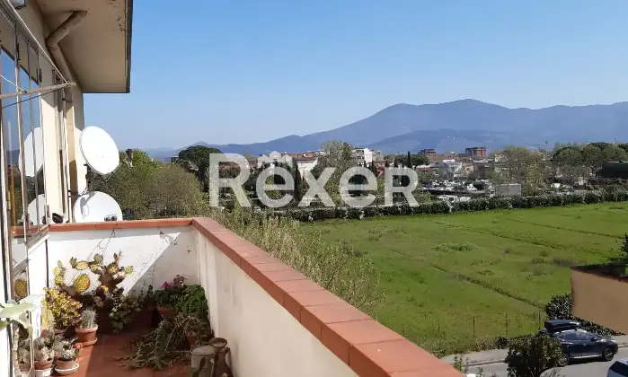 Rexer-Campi-Bisenzio-Vendesi-quadrilocale-Terrazzo