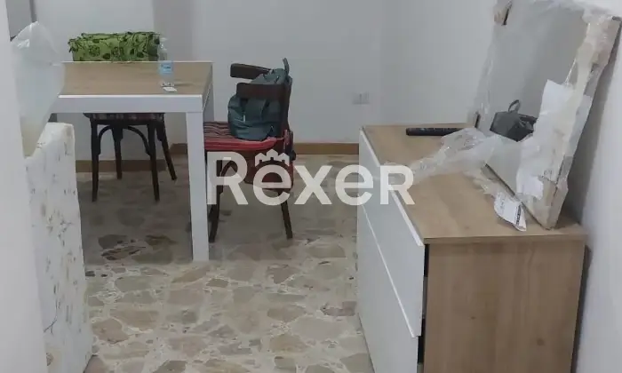 Rexer-Monte-SantAngelo-Casa-su-due-livelli-con-doppi-servizi-Altro