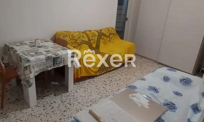 Rexer-Monte-SantAngelo-Casa-su-due-livelli-con-doppi-servizi-Altro