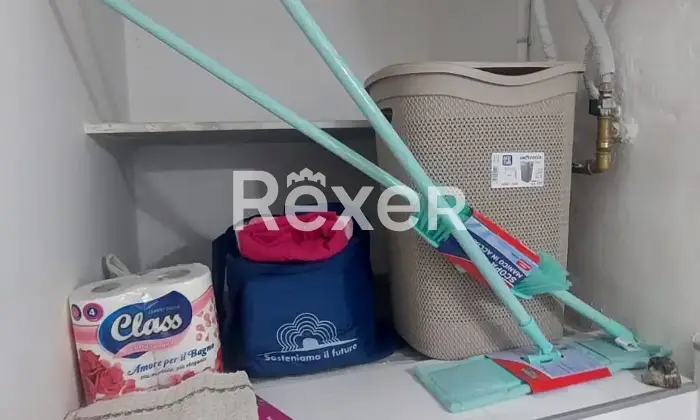 Rexer-Monte-SantAngelo-Casa-su-due-livelli-con-doppi-servizi-Altro