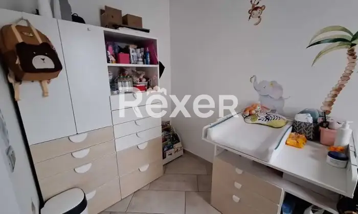 Rexer-Milano-Trilocale-ristrutturato-con-cantina-Altro