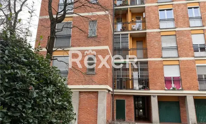 Rexer-Milano-Trilocale-ristrutturato-con-cantina-Altro