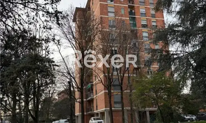 Rexer-Milano-Trilocale-ristrutturato-con-cantina-Altro