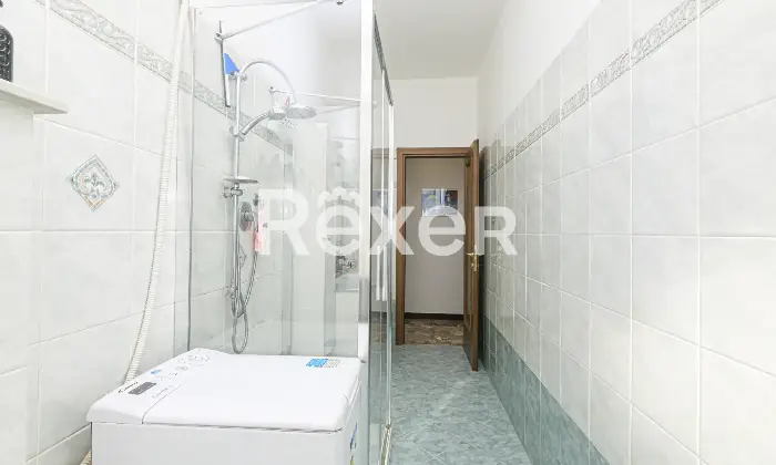 Rexer-Genova-Appartamento-piano-alto-con-posto-auto-Altro