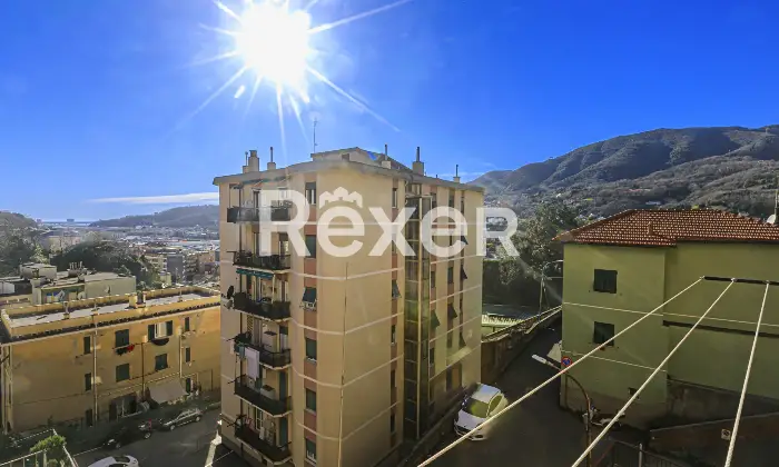 Rexer-Genova-Appartamento-piano-alto-con-posto-auto-Altro