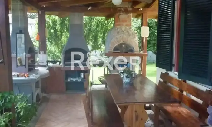 Rexer-Pombia-Villa-bifamiliare-con-piscina-Pombia-NO-Altro