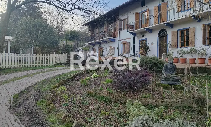 Rexer-Cascine-Casa-colonica-in-vendita-in-Localit-Cascine-a-Verrua-Savoia-Altro