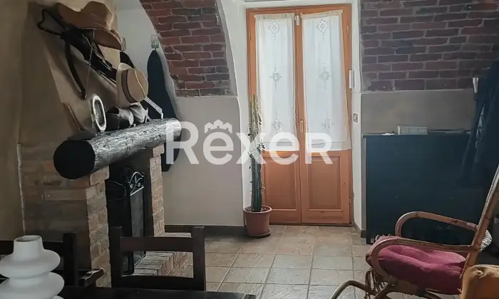 Rexer-Cascine-Casa-colonica-in-vendita-in-Localit-Cascine-a-Verrua-Savoia-Altro