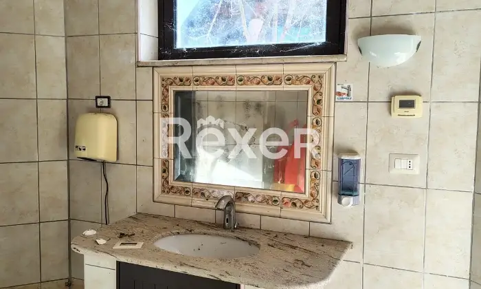 Rexer-Capistrano-Villa-indipendente-con-dependance-e-ampio-terreno-Altro