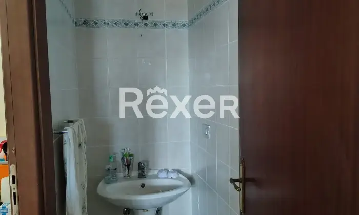 Rexer-Capistrano-Villa-indipendente-con-dependance-e-ampio-terreno-Altro