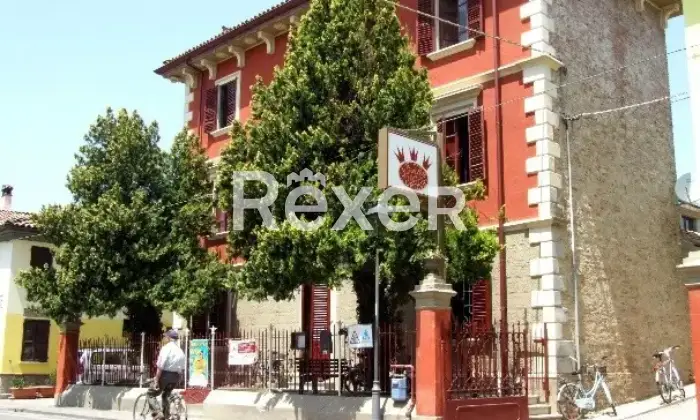 Rexer-Calendasco-Ostello-con-Bar-e-Ristorante-in-vendita-a-Calendasco-Via-Giuseppe-Mazzini-Altro