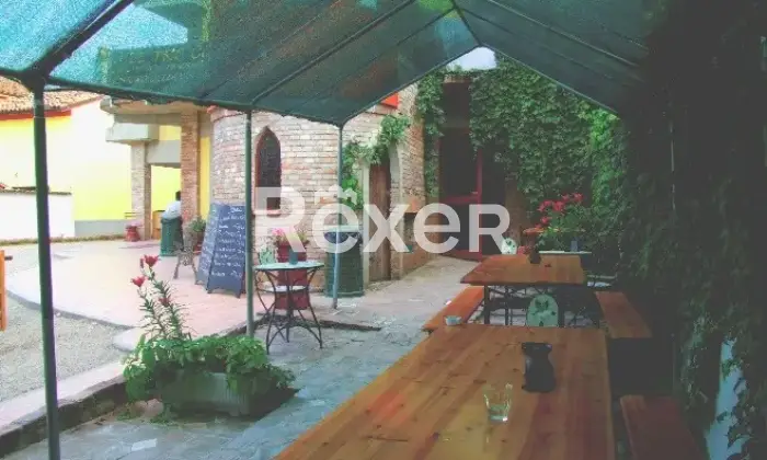 Rexer-Calendasco-Ostello-con-Bar-e-Ristorante-in-vendita-a-Calendasco-Via-Giuseppe-Mazzini-Altro