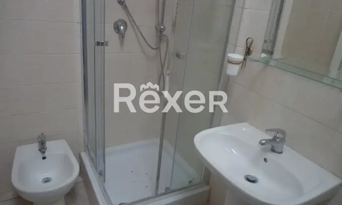 Rexer-Calendasco-Ostello-con-Bar-e-Ristorante-in-vendita-a-Calendasco-Via-Giuseppe-Mazzini-Altro