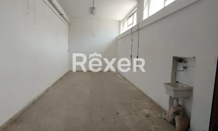 Rexer-Manfredonia-Trilocale-luminoso-con-box-e-accesso-al-terrazzo-APE-CLASSE-C-Altro