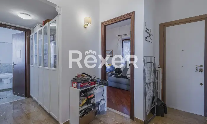 Rexer-Roma-Attico-originariamente-composto-da-due-appartamenti-Altro