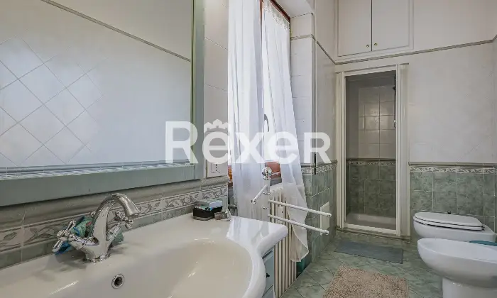 Rexer-Roma-Attico-originariamente-composto-da-due-appartamenti-Altro