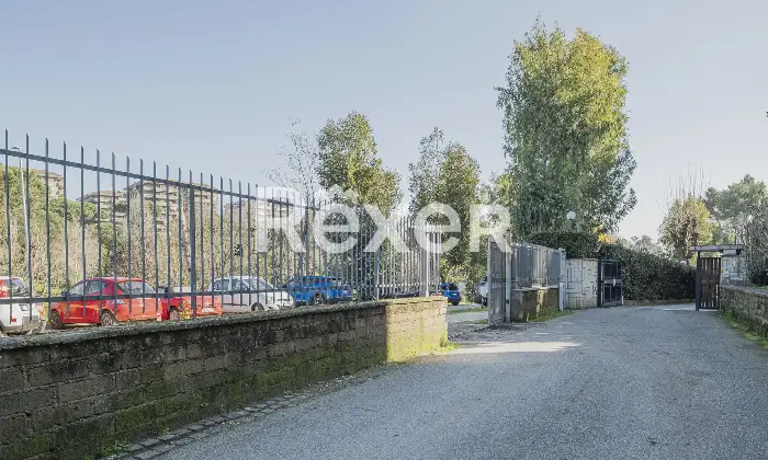 Rexer-Roma-Attico-originariamente-composto-da-due-appartamenti-Altro