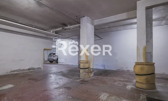 Rexer-Roma-Attico-originariamente-composto-da-due-appartamenti-Altro