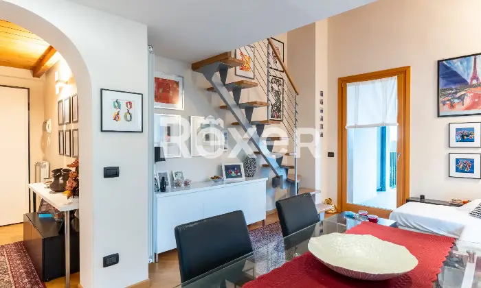 Rexer-Toscolano-Maderno-TRILOCALE-CON-LOGGIA-VISTA-LAGO-E-PISCINA-Altro