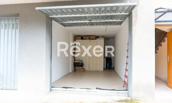 Rexer-Toscolano-Maderno-TRILOCALE-CON-LOGGIA-VISTA-LAGO-E-PISCINA-Altro
