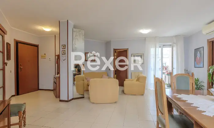 Rexer-Bergamo-QUADRILOCALE-DOPPI-SERVIZI-QUINTO-PIANO-Altro