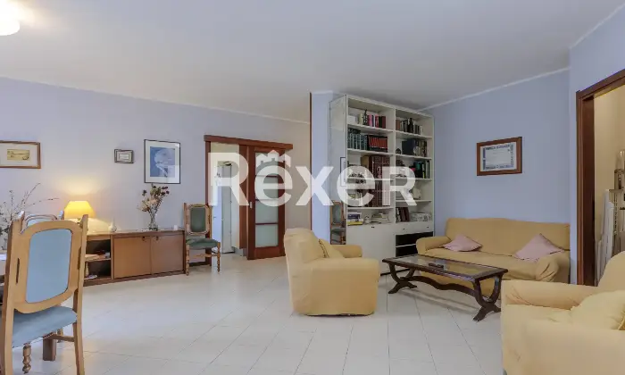 Rexer-Bergamo-QUADRILOCALE-DOPPI-SERVIZI-QUINTO-PIANO-Altro