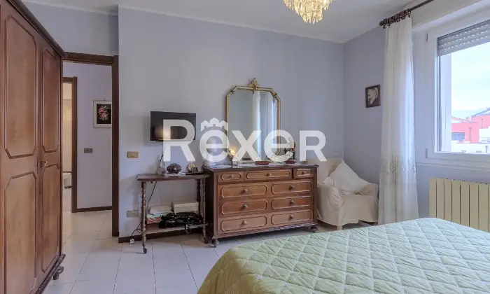 Rexer-Bergamo-QUADRILOCALE-DOPPI-SERVIZI-QUINTO-PIANO-Altro