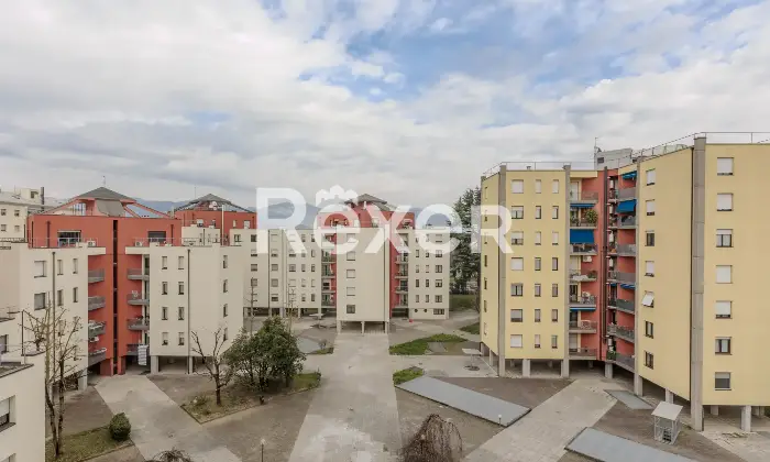 Rexer-Bergamo-QUADRILOCALE-DOPPI-SERVIZI-QUINTO-PIANO-Altro