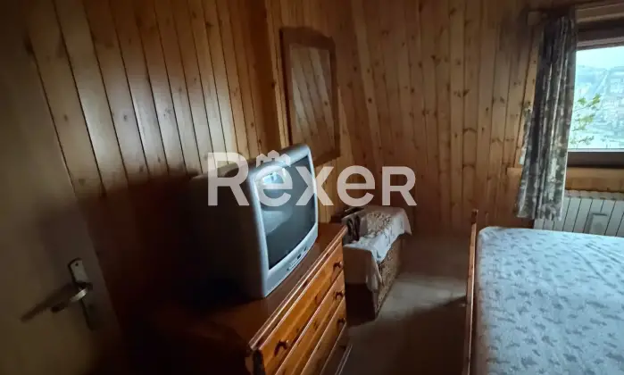 Rexer-Viggiano-Appartamento-su-due-livelli-in-vendita-in-Via-Tetto-Lucano-a-Viggiano-Altro