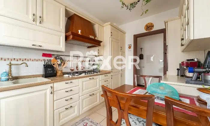 Rexer-Cormano-TRILOCALE-TERRAZZO-E-BOX-Altro