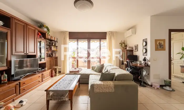 Rexer-Cormano-TRILOCALE-TERRAZZO-E-BOX-Altro