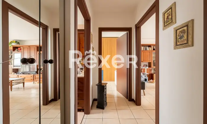 Rexer-Cormano-TRILOCALE-TERRAZZO-E-BOX-Altro