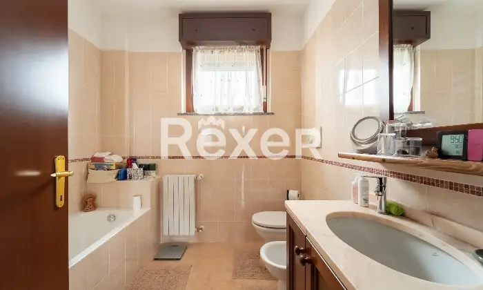 Rexer-Cormano-TRILOCALE-TERRAZZO-E-BOX-Altro