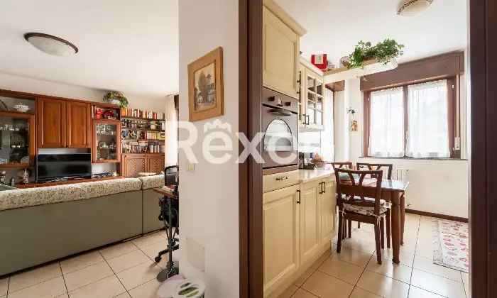 Rexer-Cormano-TRILOCALE-TERRAZZO-E-BOX-Altro