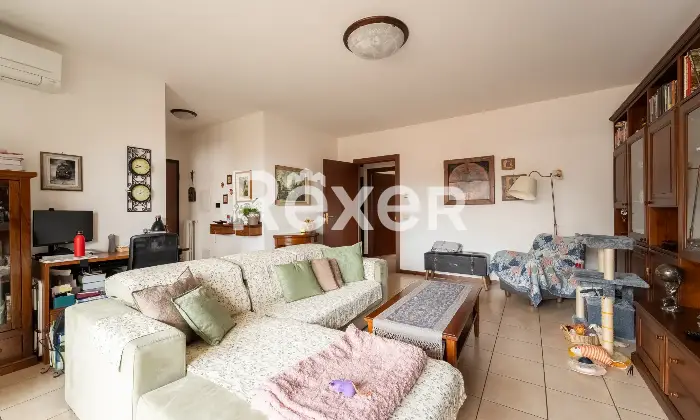 Rexer-Cormano-TRILOCALE-TERRAZZO-E-BOX-Altro