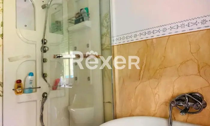 Rexer-Calolziocorte-Villa-di-lusso-con-piscina-sauna-e-parco-privato-mq-Altro