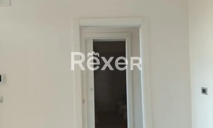 Rexer-Sparanise-Intero-edificio-in-vendita-in-via-Via-F-De-Renzis-a-Sparanise-Altro