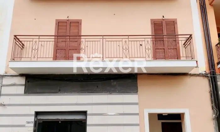 Rexer-Sparanise-Intero-edificio-in-vendita-in-via-Via-F-De-Renzis-a-Sparanise-Altro