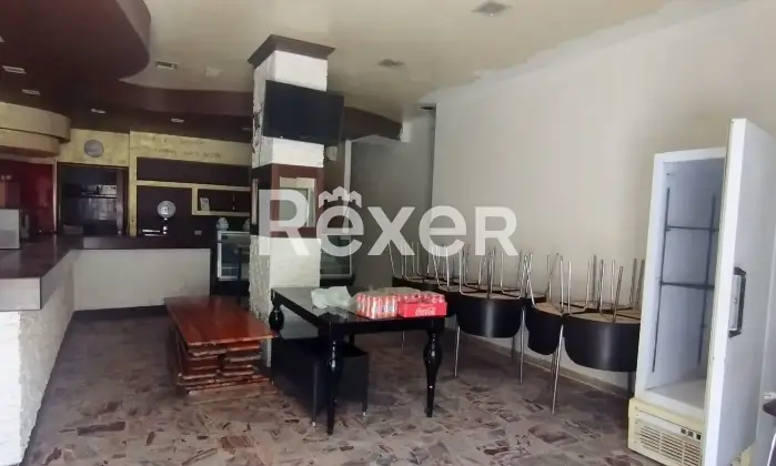 Rexer-Sparanise-Intero-edificio-in-vendita-in-via-Via-F-De-Renzis-a-Sparanise-Altro