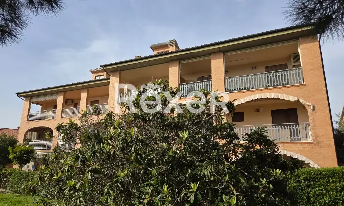 Rexer-Riotorto-Appartamento-con-terrazzo-Borgo-degli-ulivi-Altro