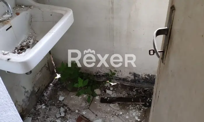 Rexer-Bonorva-Appartamento-Storico-con-Ampio-Giardino-in-Centro-Corso-Umberto-Altro