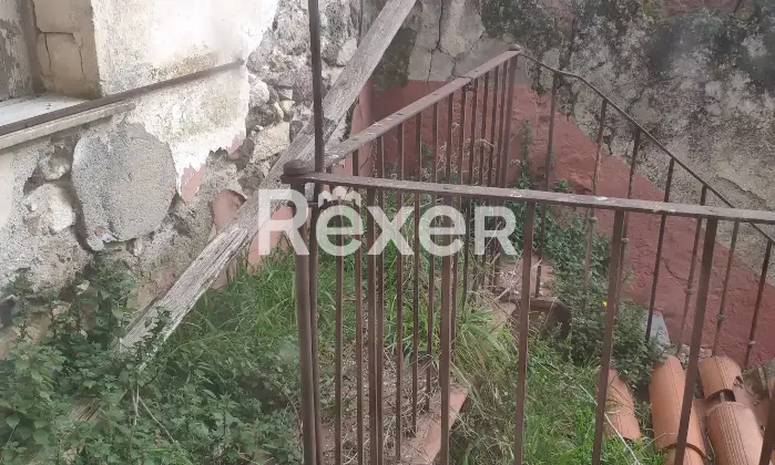 Rexer-Bonorva-Appartamento-Storico-con-Ampio-Giardino-in-Centro-Corso-Umberto-Altro