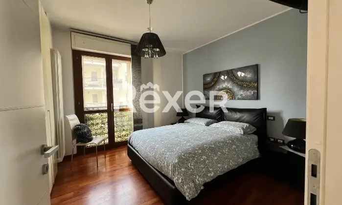 Rexer-Spoltore-Appartamento-su-Due-Livelli-con-Ampio-Giardino-e-Box-Auto-Altro