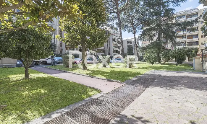 Rexer-Roma-Fonte-MeravigliosaQuadrilocale-con-doppio-posto-auto-e-cantina-Altro