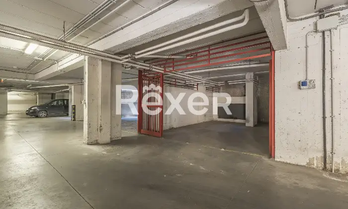 Rexer-Roma-Fonte-MeravigliosaQuadrilocale-con-doppio-posto-auto-e-cantina-Altro