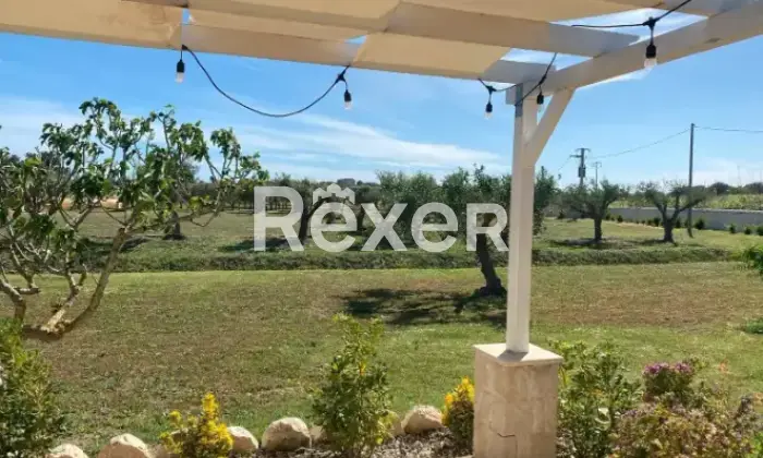 Rexer-Noto-Villa-in-vendita-Altro
