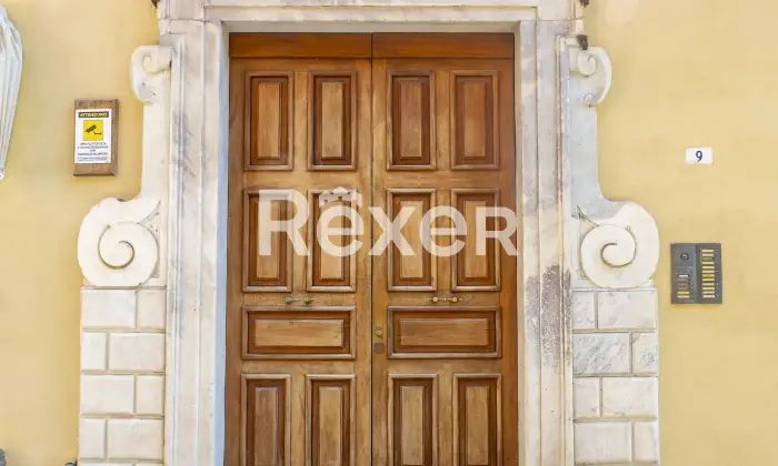 Rexer-Lerici-Prestigioso-immobile-depoca-finemente-ristrutturato-Altro