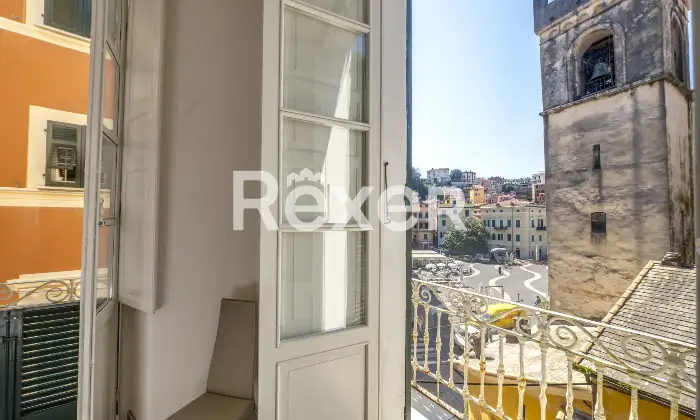 Rexer-Lerici-Prestigioso-immobile-depoca-finemente-ristrutturato-Altro