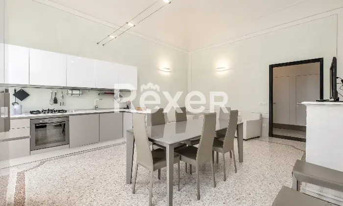 Rexer-Lerici-Prestigioso-immobile-depoca-finemente-ristrutturato-Altro