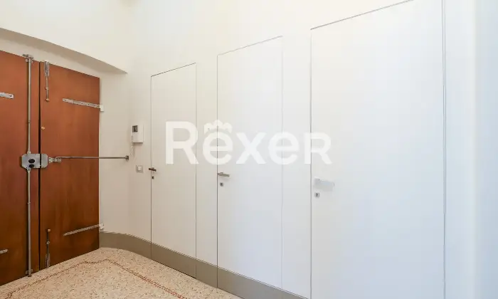 Rexer-Lerici-Prestigioso-immobile-depoca-finemente-ristrutturato-Altro